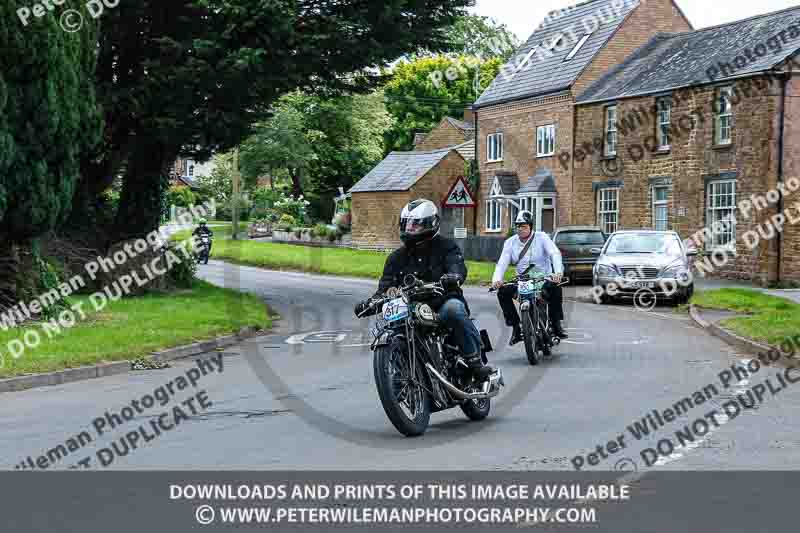 Vintage motorcycle club;eventdigitalimages;no limits trackdays;peter wileman photography;vintage motocycles;vmcc banbury run photographs